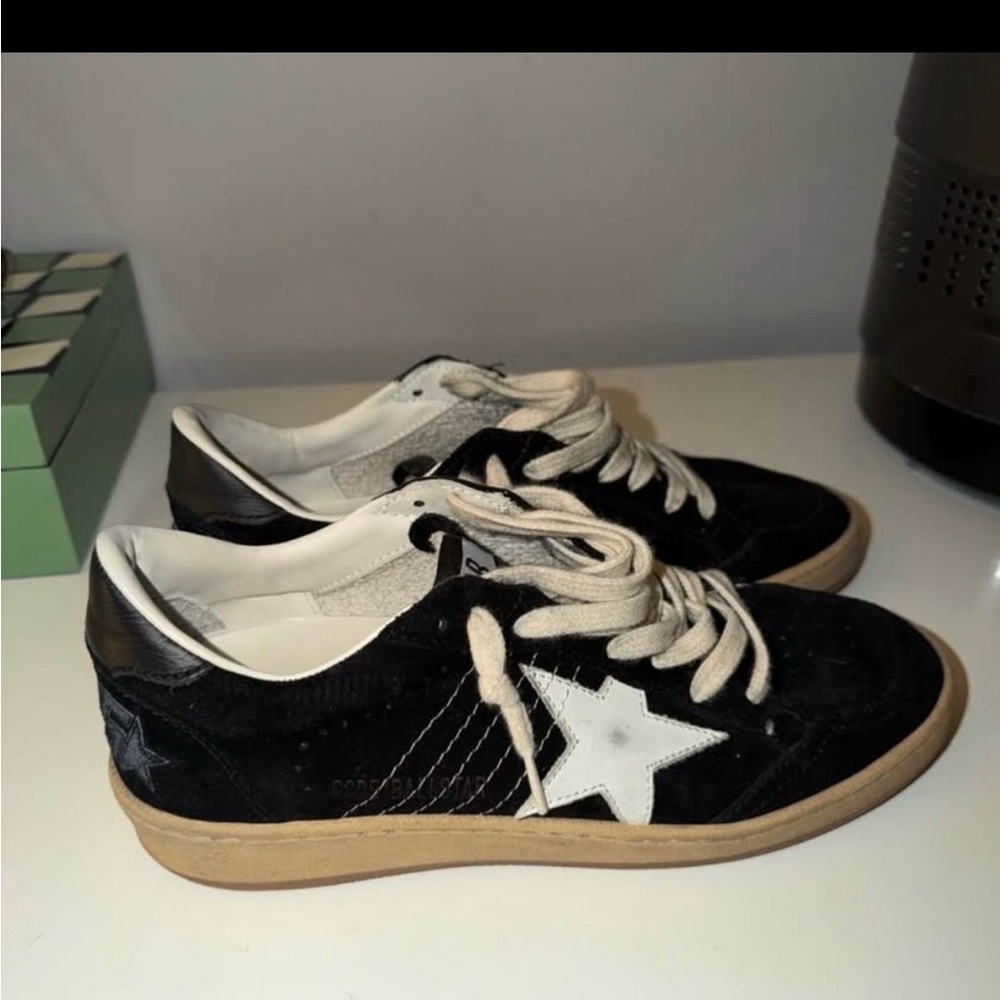 Golden Goose Black and White Ball Star